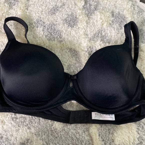 Beautiful black bra - Picture 1 of 3